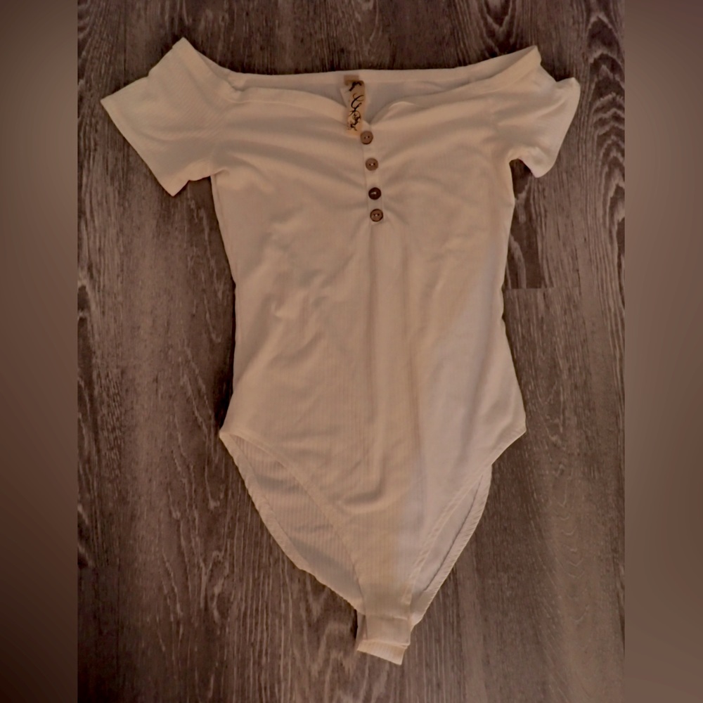 White off shoulder body suit